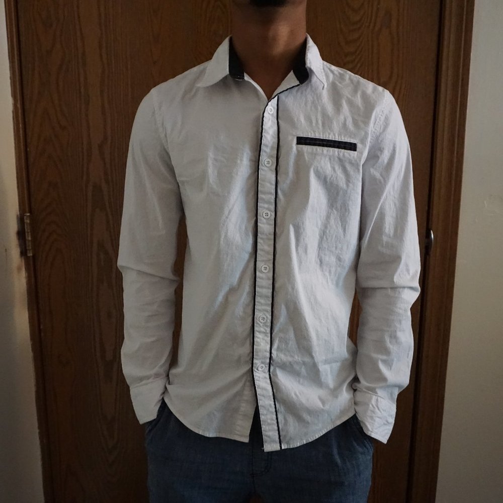 White dress shirt